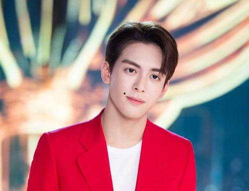 圈内爆料曾舜晞梁洁,圈内爆料引热议